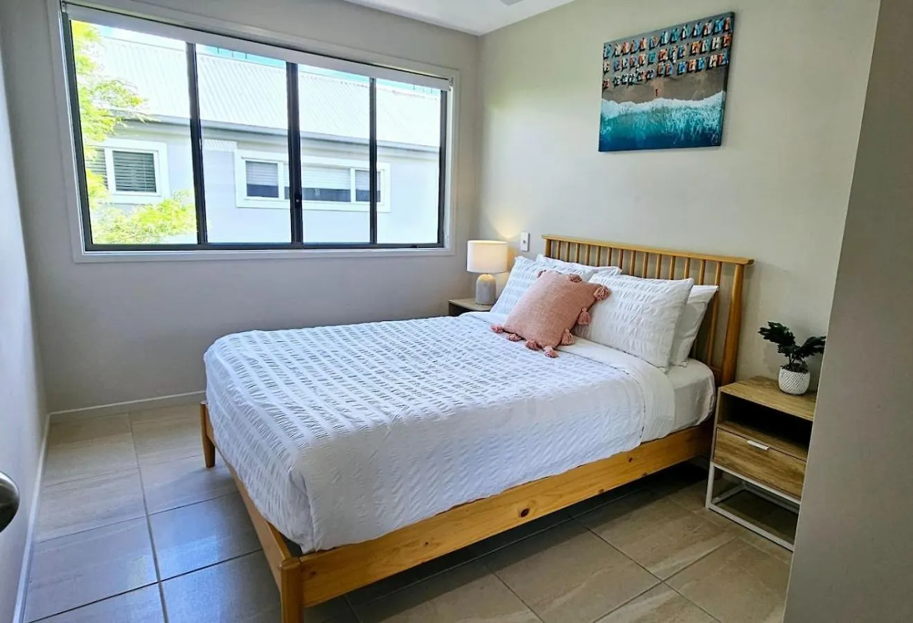 Frangipani Townhouse 3 At Sunlight Swan - Beerwah - Sleeps 6 Apartment Australia